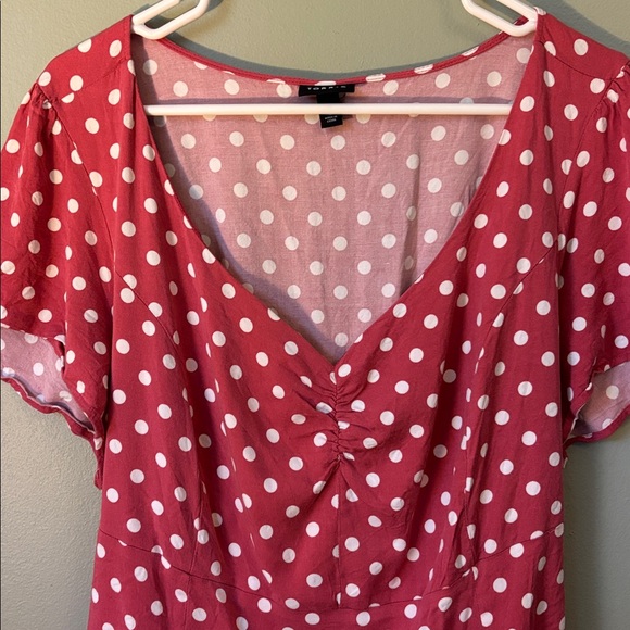 Torrid Pink Polka Dot Self Tie Short Sleeve Top Size 3 (Plus) - Picture 3 of 7